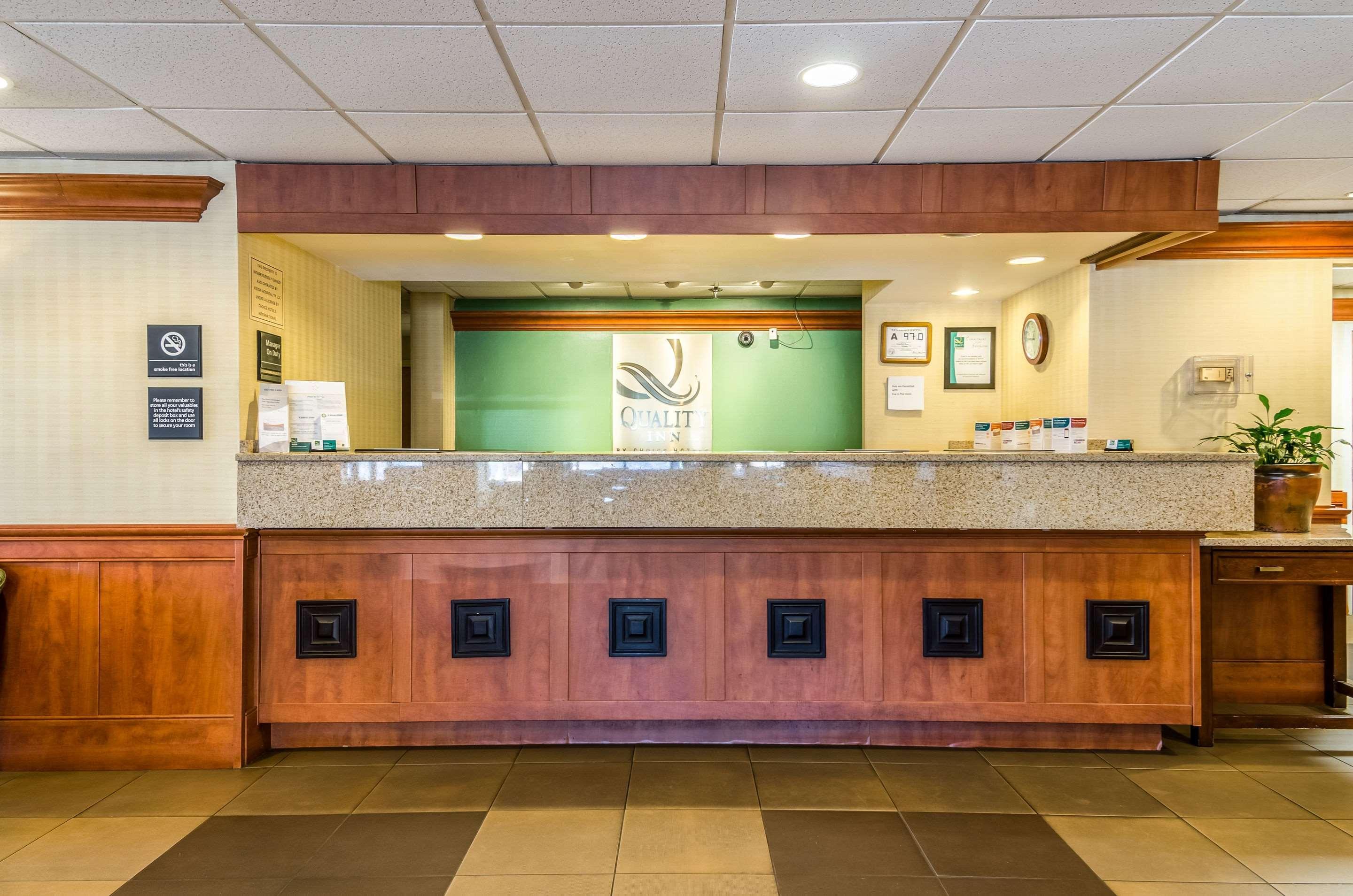 Quality Inn Lumberton Buitenkant foto