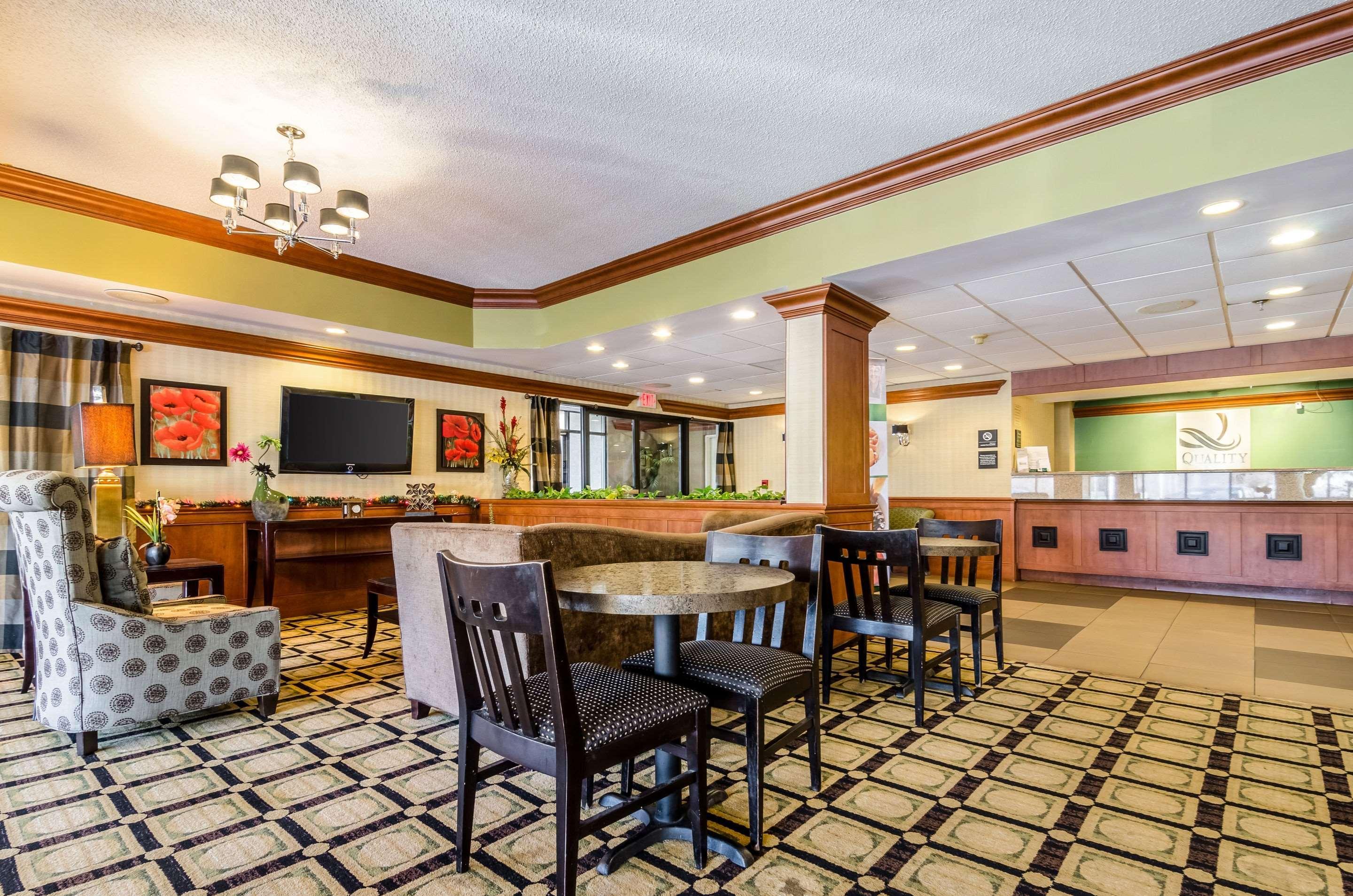 Quality Inn Lumberton Buitenkant foto